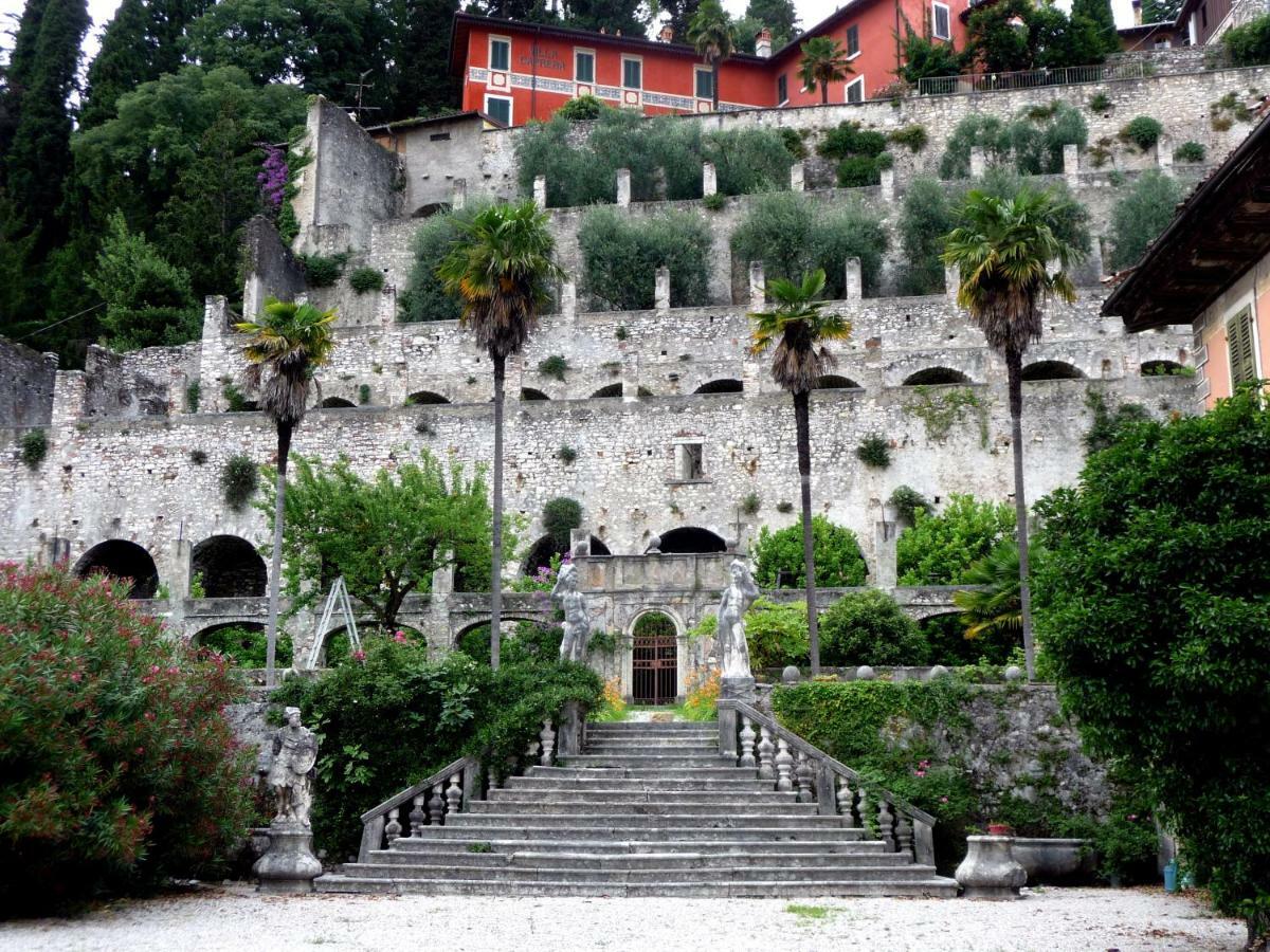 Atlante Hotel Toscolano Maderno Exterior photo